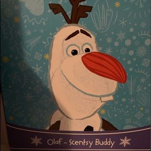 Olaf Scentsy Buddy NIB